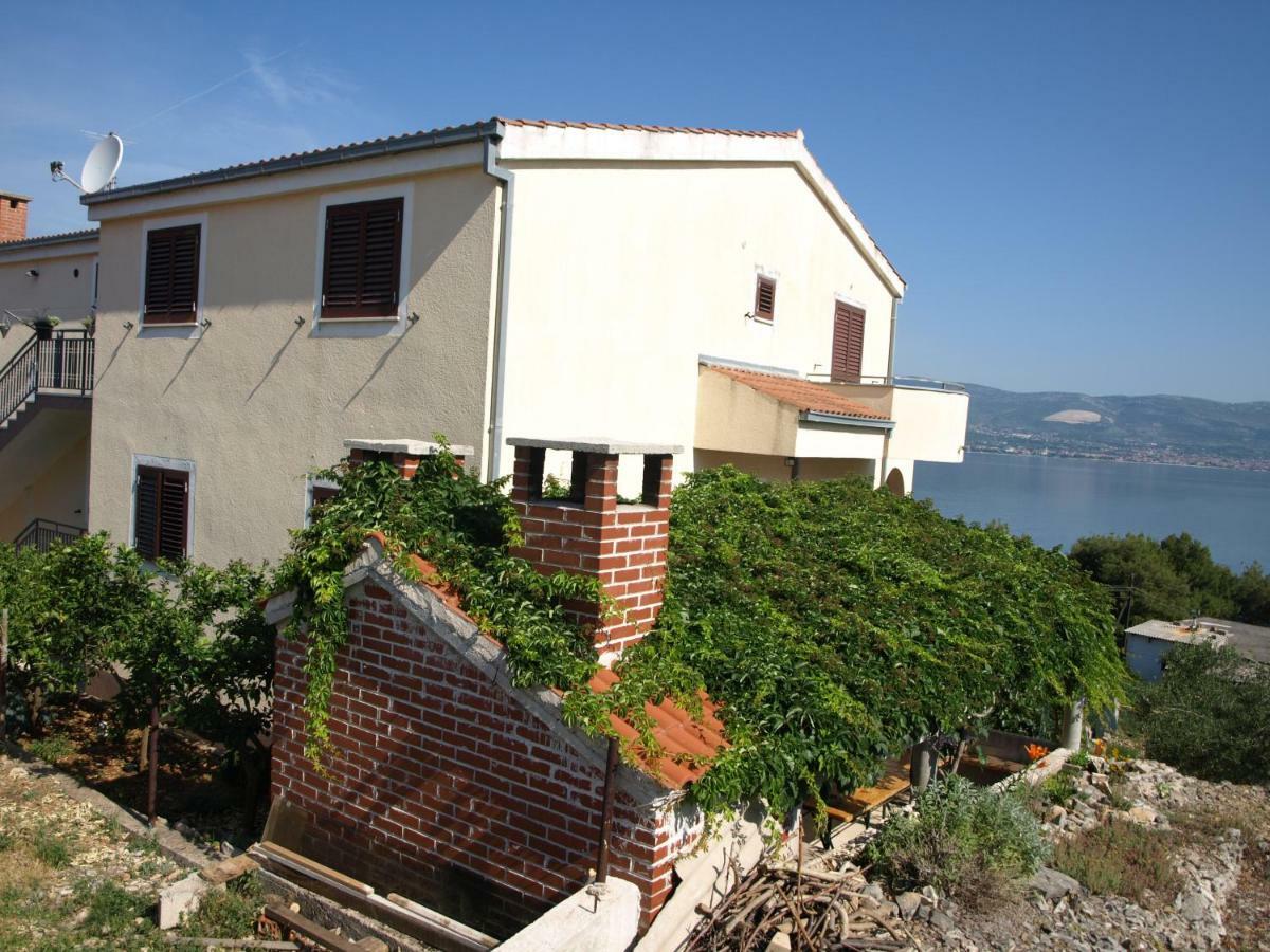 Apartments Ljilja Sea View Slatine Exterior foto